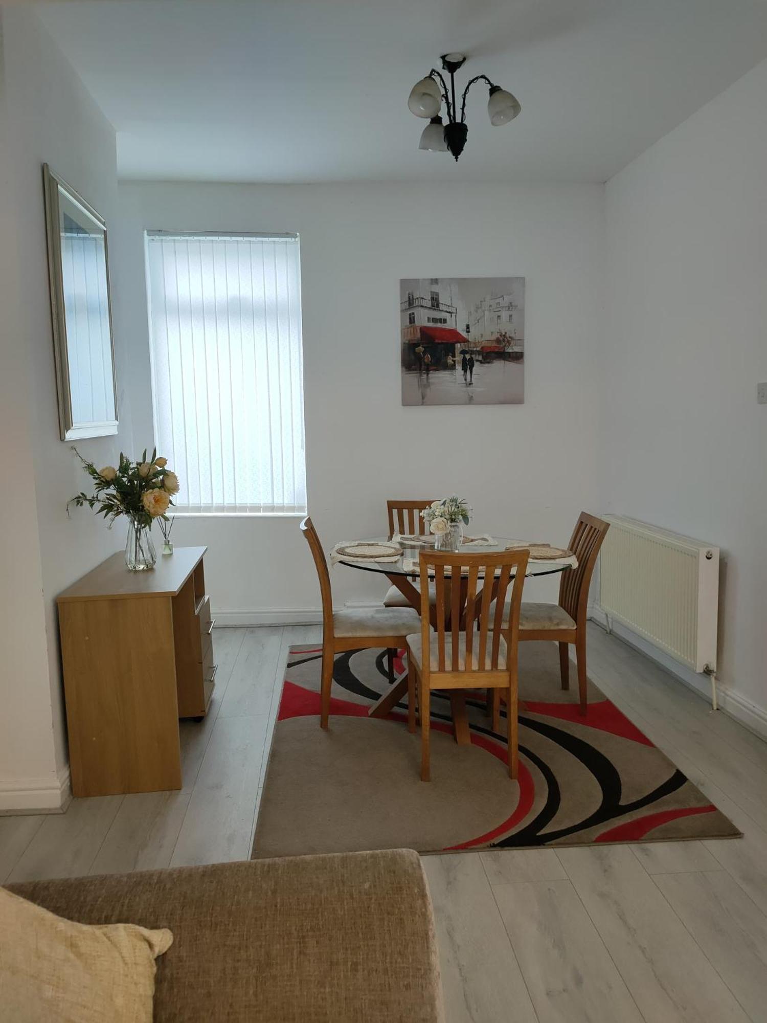 Alton Rd Apartment